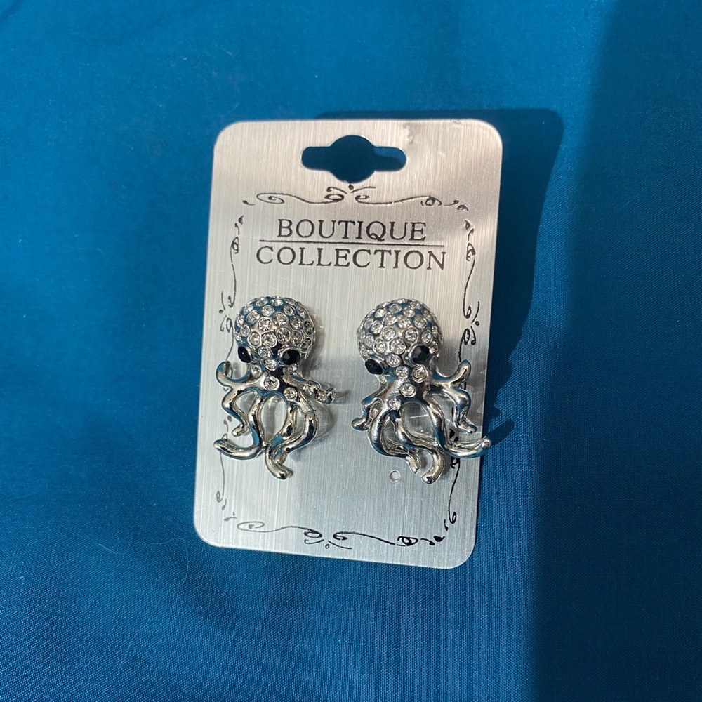 NIB rhinestone octopus earrings